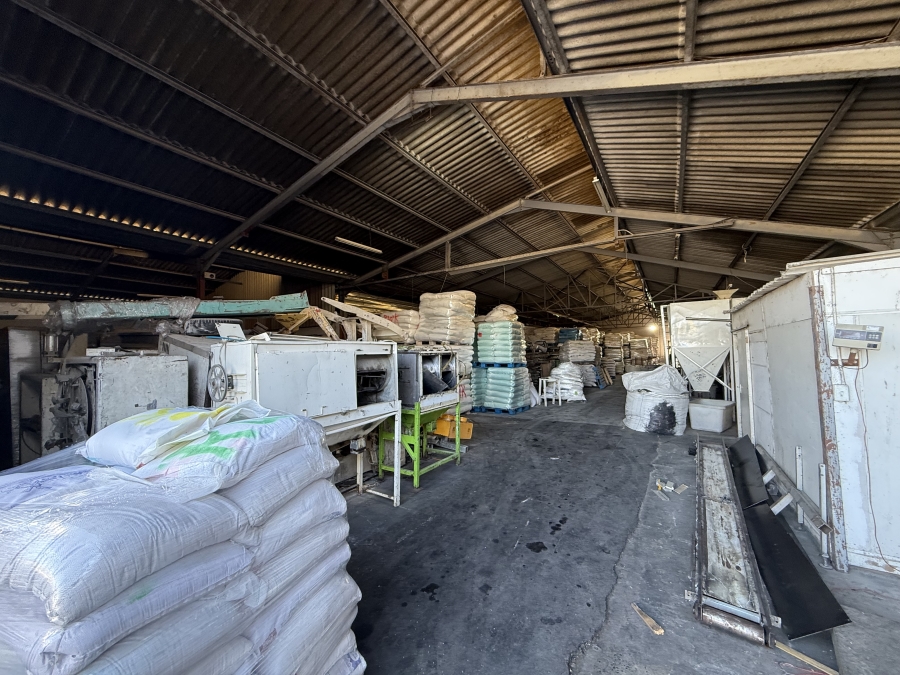 Commercial Property for Sale in Blackheath Industrial Western Cape